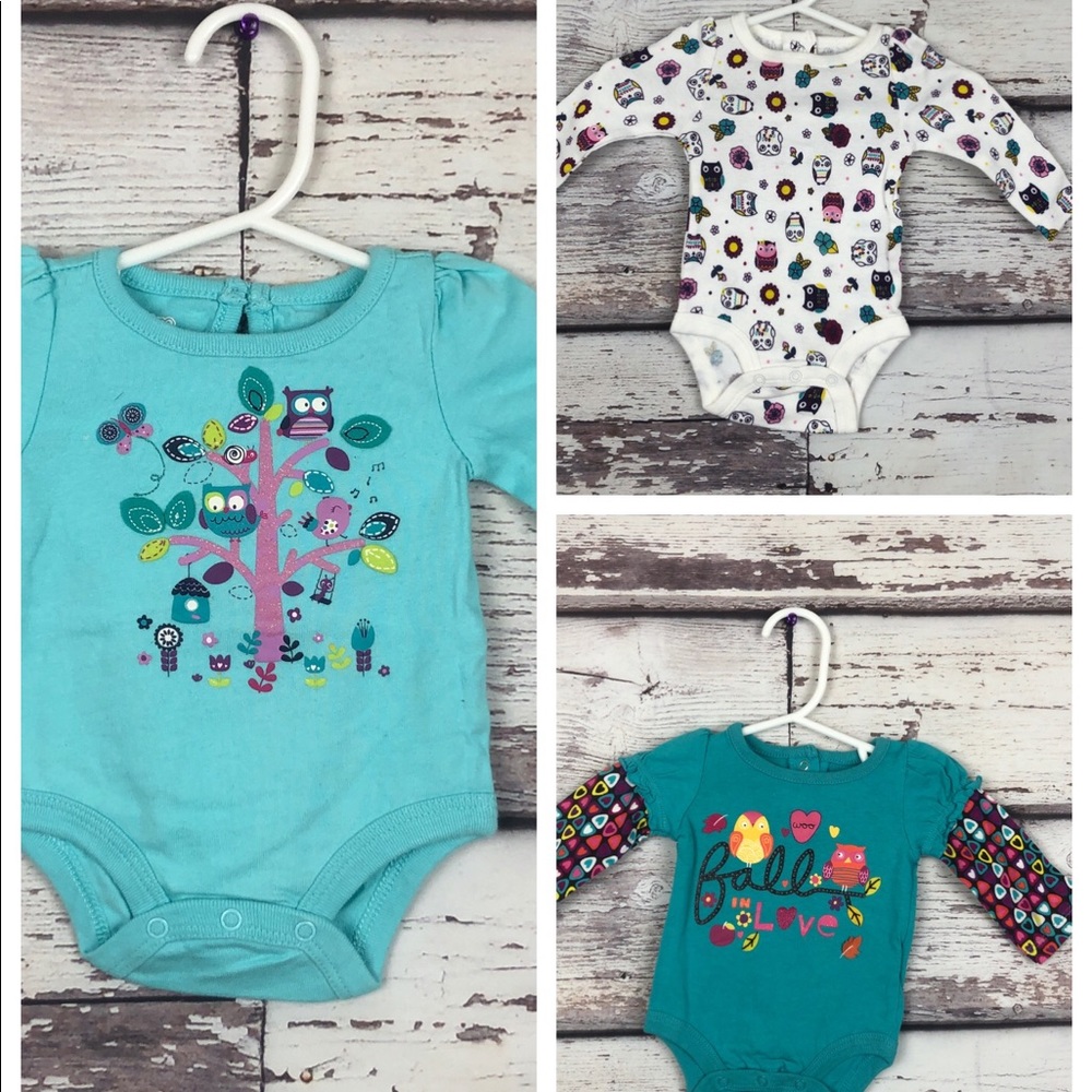 Amy Coe newborn long sleeve onesies lot girl